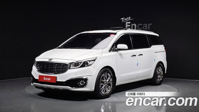 Kia All New Carnival Prestige, 2015 1