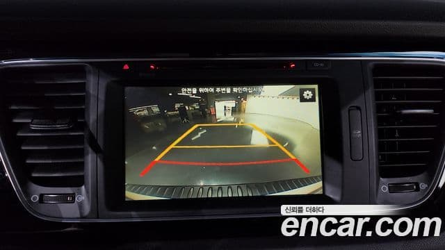 Kia All New Carnival Prestige, 2015 16