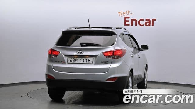 Hyundai Tucson ix Premier, 2010 4