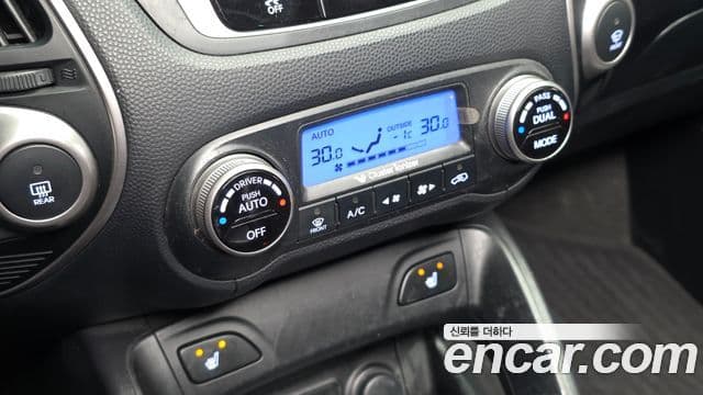 Hyundai Tucson ix Premier, 2010 19