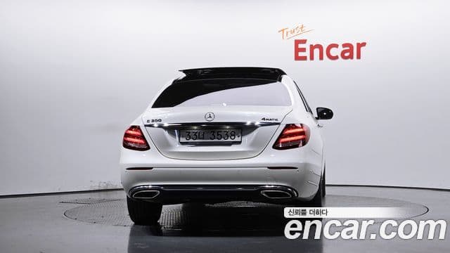 Mercedes-Benz E-класс W213 E300 4MATIC Exclusive Intelligent Drive, 2017 4