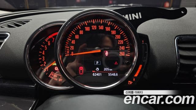 Mini Cooper 클럽맨 2세대, 2019 8