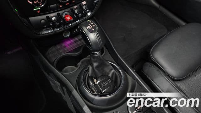 Mini Cooper 클럽맨 2세대, 2019 9