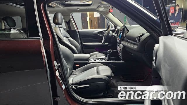 Mini Cooper 클럽맨 2세대, 2019 10