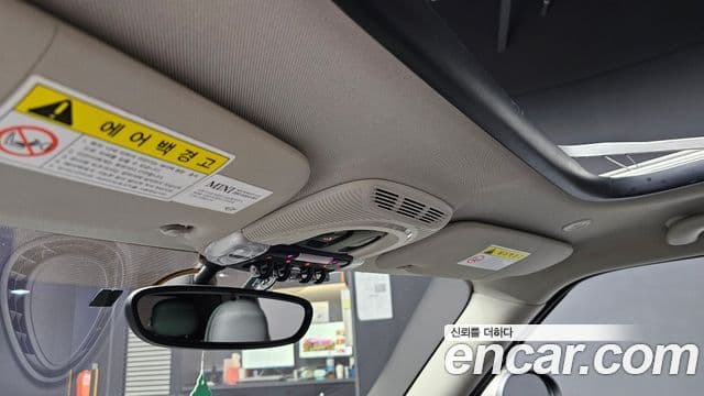 Mini Cooper 클럽맨 2세대, 2019 17