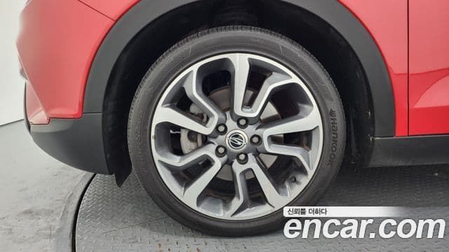 KG모빌리티(SsangYong) Tivoli топовая версия, 2015 все фото