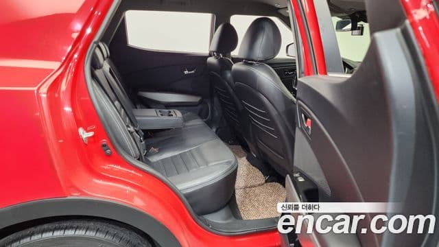 KG모빌리티(SsangYong) Tivoli топовая версия, 2015 12