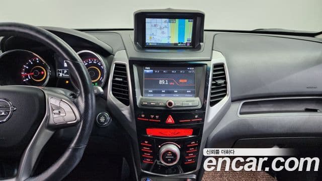 KG모빌리티(SsangYong) Tivoli топовая версия, 2015 16