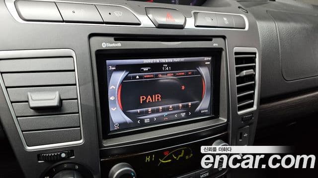 KG모빌리티(SsangYong) Korando 투리스모 4WD TX 9인승, 2018 16