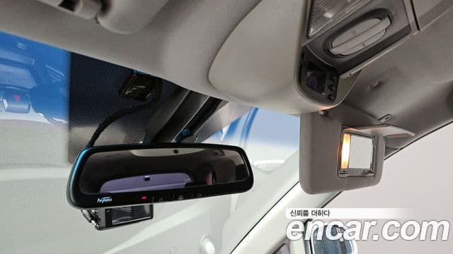 KG모빌리티(SsangYong) Korando 투리스모 4WD TX 9인승, 2018 19