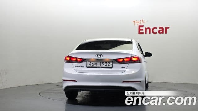 Hyundai Avante AD 1.6 GDI Smart, 2016 4