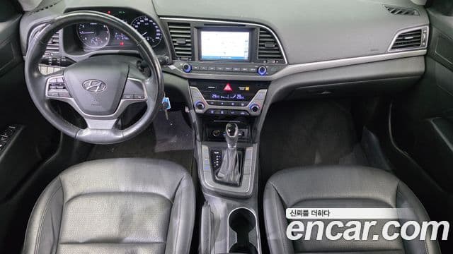 Hyundai Avante AD 1.6 GDI Smart, 2016 7