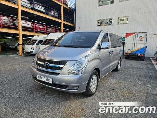 Hyundai Grand Starex CVX Luxury, 2012 1