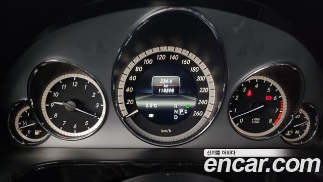 Mercedes-Benz E-класс W212, 2013 8