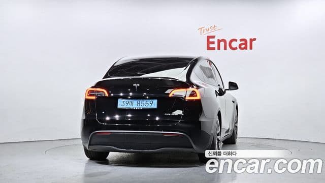 Tesla модель Y Long Range AWD, 2022 4