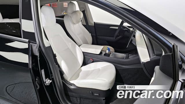 Tesla модель Y Long Range AWD, 2022 12