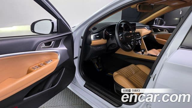 Genesis The / новый New G70, 2022 10