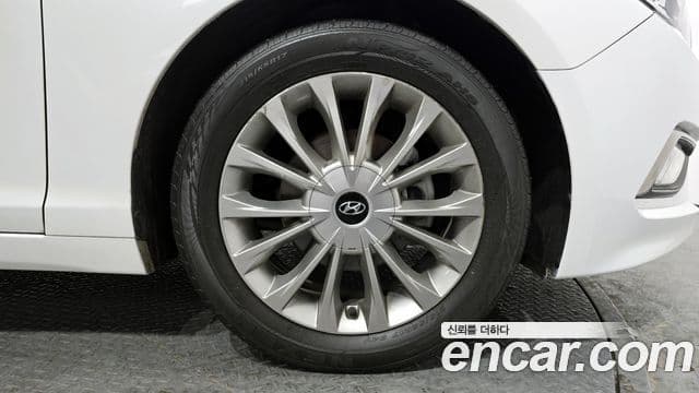 Hyundai LF Sonata 2.0 Smart, 2017 все фото