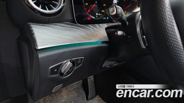 Mercedes-Benz E-класс W213 E450 4MATIC кабриолет, 2021 18