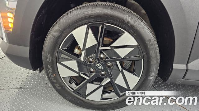 Hyundai Kona (SX2) Modern Plus, 2025 все фото