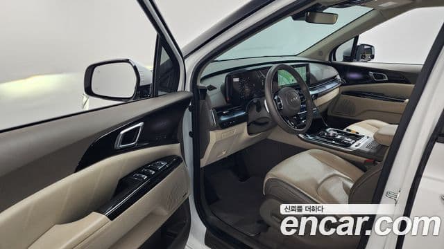 Kia Carnival 4세대 Signature, 2022 10