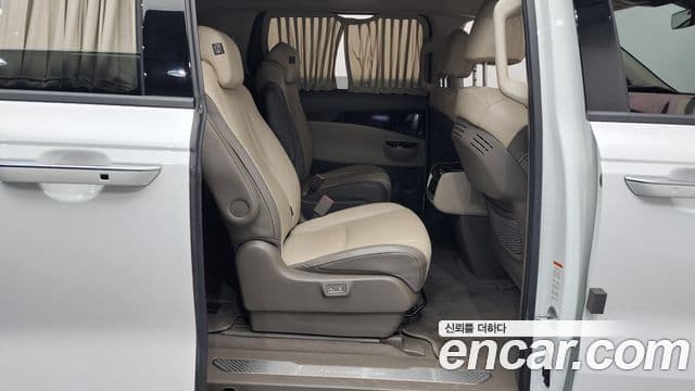 Kia Carnival 4세대 Signature, 2022 12