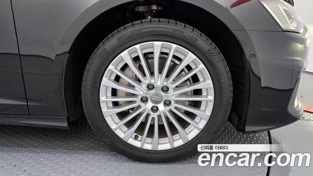 Audi A6 (C8) Premium, 2020 все фото