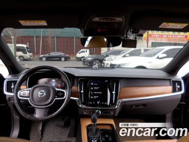 Volvo S90 D4 Inscription, 2018 11