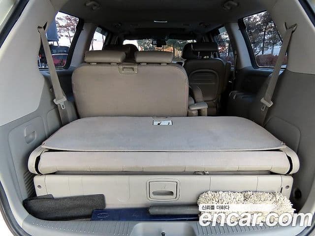 Kia Carnival R топовая версия, 2012 17