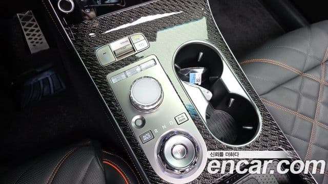 Genesis GV70, 2025 9