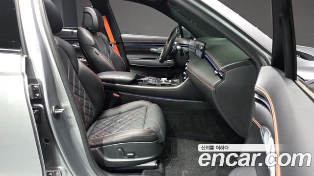 Genesis GV70, 2025 10