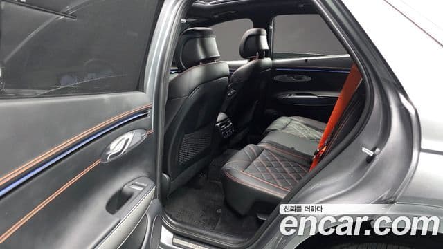 Genesis GV70, 2025 12