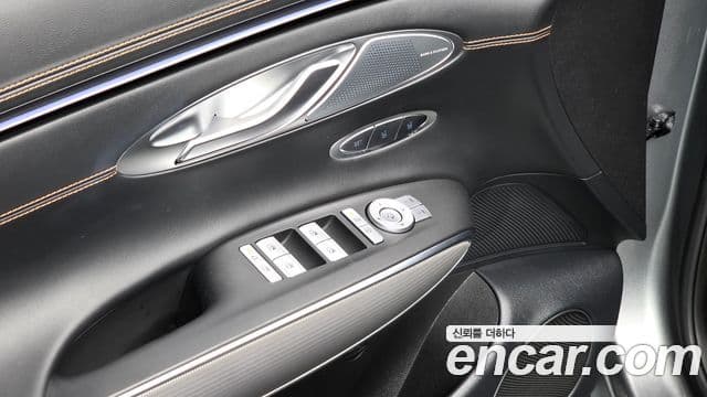 Genesis GV70, 2025 17