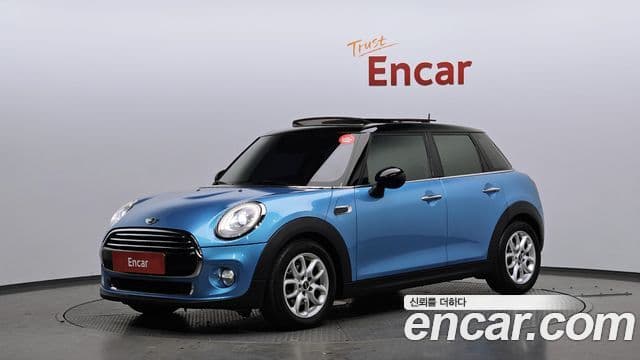 Mini Cooper 3세대, 2015 1