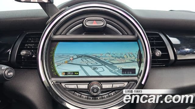 Mini Cooper 3세대, 2015 15