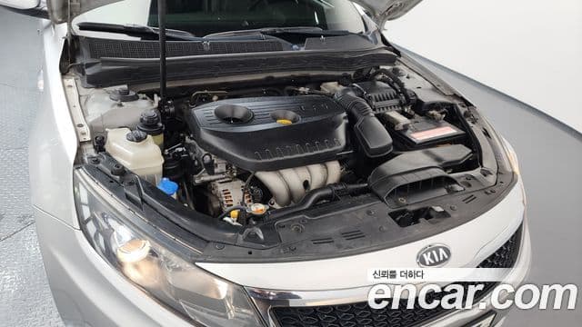 Kia K5 LPI Smart, 2012 6