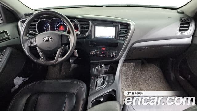 Kia K5 LPI Smart, 2012 7