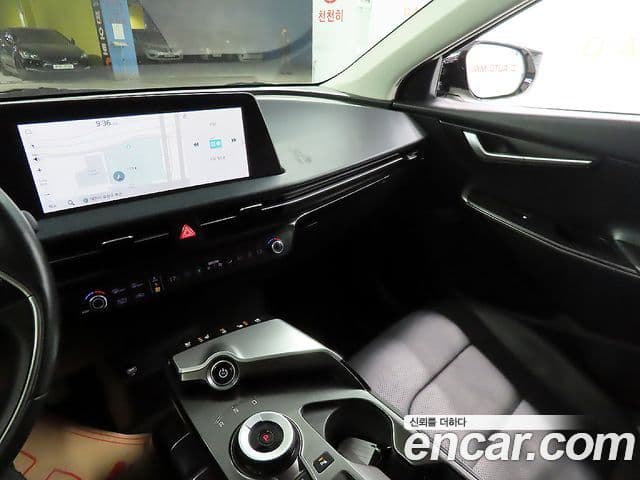 Kia EV6 Air, 2022 11