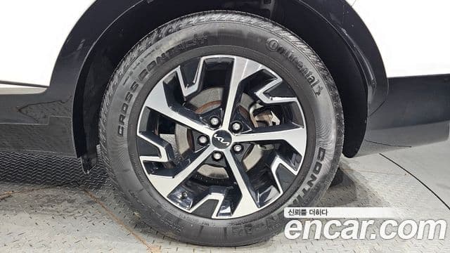 Kia Sportage 5세대 гибрид Noblesse 2WD, 2022 все фото