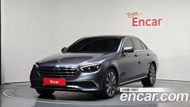 Mercedes-Benz E-класс W213 Exclusive, 2023 1