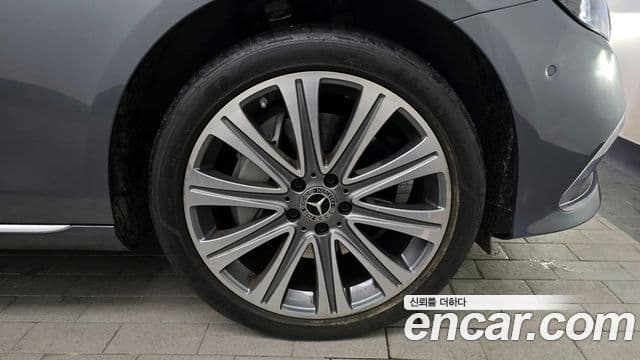 Mercedes-Benz E-класс W213 Exclusive, 2023 все фото