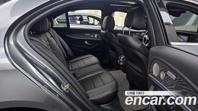 Mercedes-Benz E-класс W213 Exclusive, 2023 12