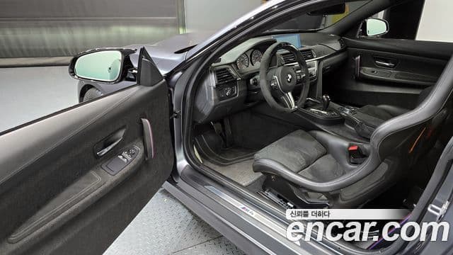 BMW M4 (F82) M4 купе GTS, 2016 10