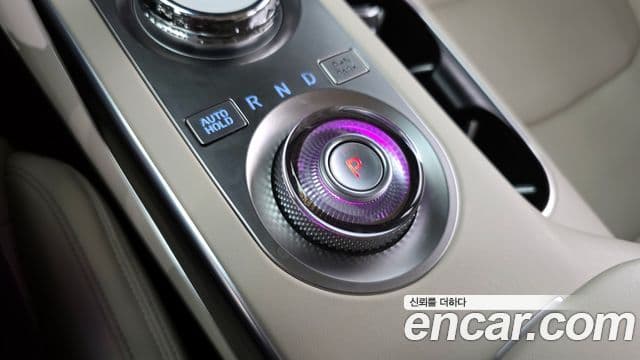 Genesis GV70, 2022 9