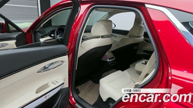 Genesis GV70, 2022 11