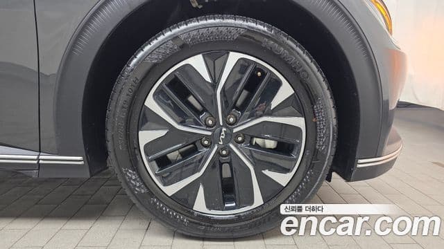 Kia EV6 Air, 2023 все фото