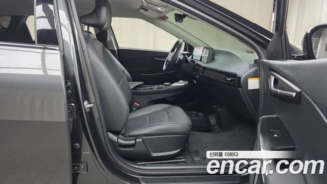 Kia EV6 Air, 2023 11