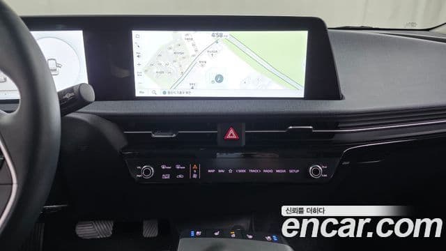 Kia EV6 Air, 2023 14