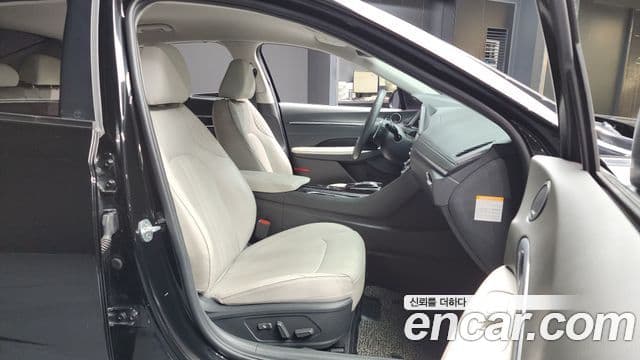 Hyundai Sonata гибрид (DN8) Inspiration, 2020 11