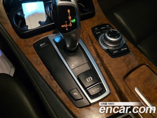 BMW 5시리즈 (F10), 2010 10